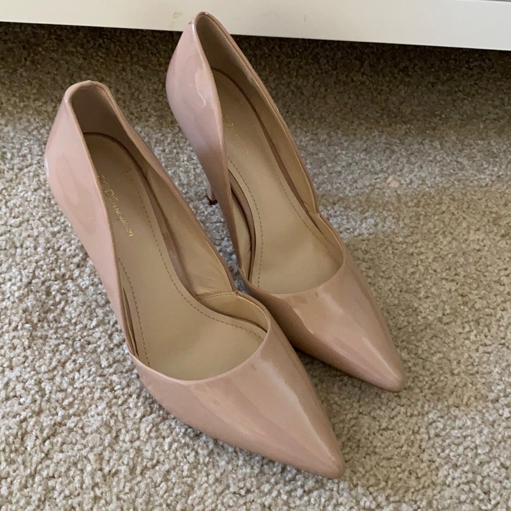 Women’s shoes